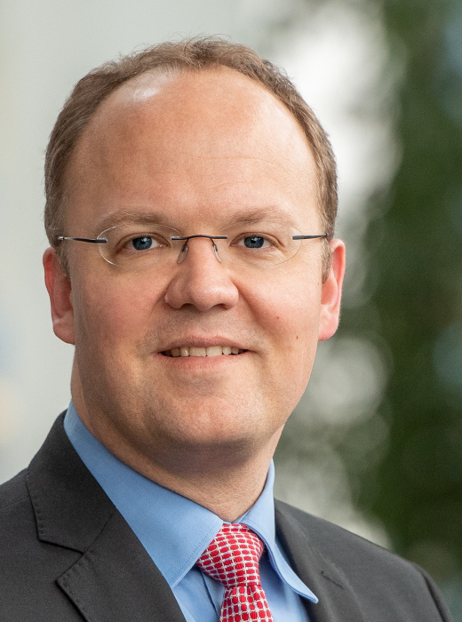 Dr. Daniel Stolz